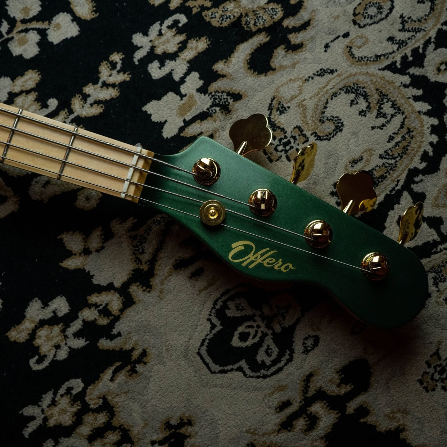 Criação Offero Guitars